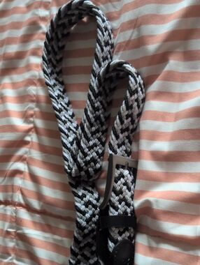 Braided Black and White Men’s Stretch Belt